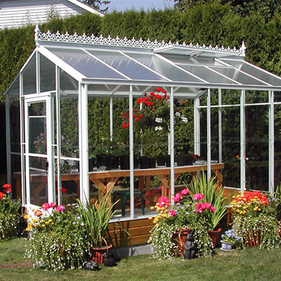 مراحل ساخت گلخانه خانگی