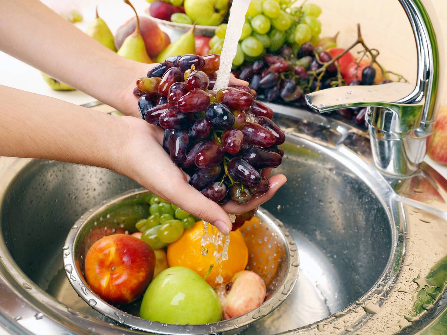 چگونه میوه ها و سبزیجات را با آبلیمو ضدعفونی کنیم؟
