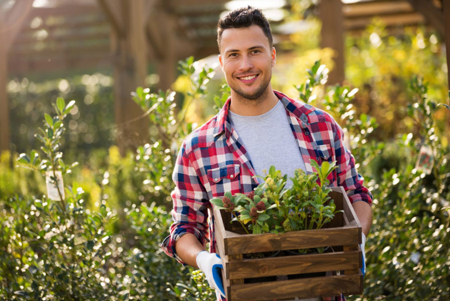 اعزام باغبان به محل کار و منزل