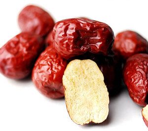 عناب خشک (بسته بندی 200 گرمی)