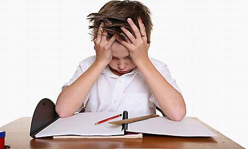 ۱۰ عادت مشکل‌ساز برای گوارش