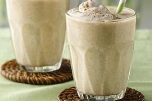 3 نوشیدنی مفید برای فصل بارانی