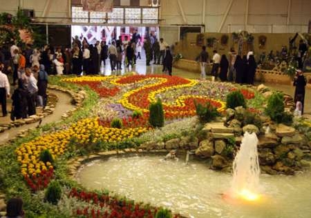 نمايشگاه بين المللي گل و گياه در مشهد گشايش يافت