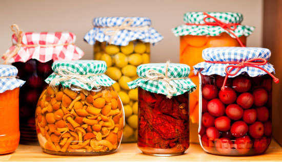 ما همچنان که از مرگ می ترسیم، برای مردن نوبت می گیریم!