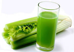 مصرف زیاد آب کرفس زمینه ساز بیماری های خطرناک