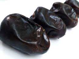 10 خواص عجيب خرما