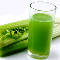 تاثیر شگفت‌انگیز مصرف روزانه کرفس فقط در یک هفته 