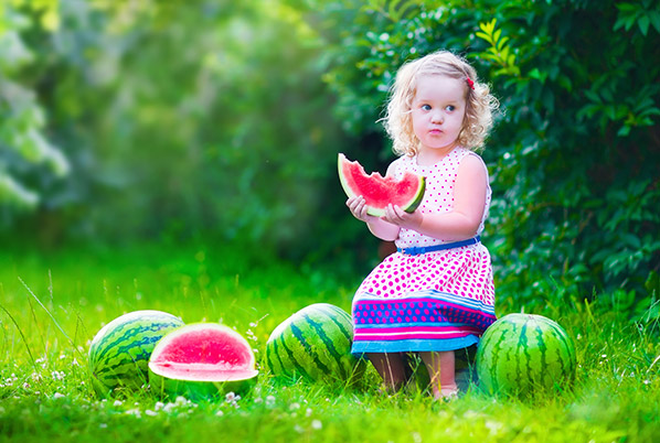 ۶ دلیل شگفت انگیز برای هندوانه خوردن