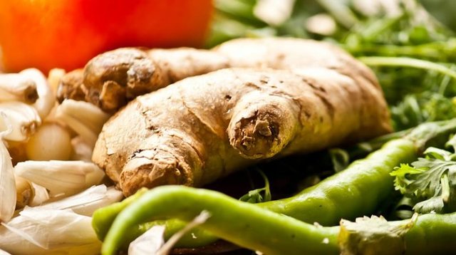 تاثیر ترکیب زنجبیل و فلفل قرمز بر سرطان