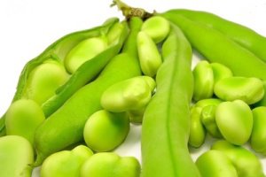 خواص و مضرات باقلا