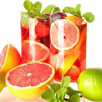 با 6 فایده شگفت انگیز گریپ فروت و 2 خطر آن آشنا شوید 
