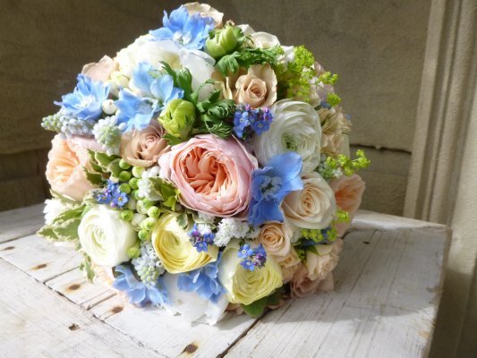 جدیدترین مدلهای دسته گل عروس بهار 93