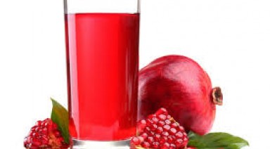 از آب انار ویتامین بگیرید