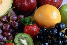 قبل از رفتن به مهمانی میوه و سبزی بخورید
